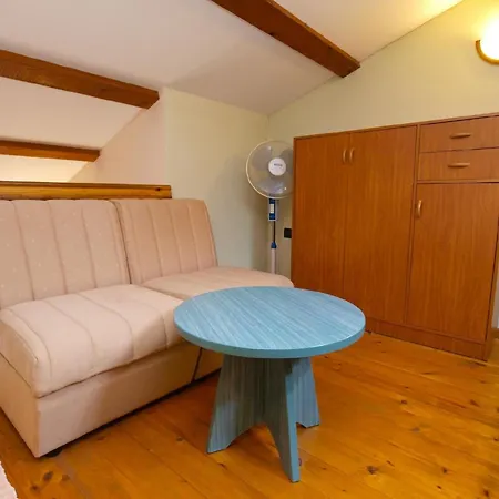 Fuer 3 Personen Ca 42 Qm In Rovinj, Istrien Istrische Riviera *