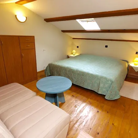 Fuer 3 Personen Ca 42 Qm In Rovinj, Istrien Istrische Riviera *